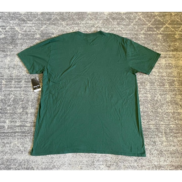 NBA Mens 2XL Tee Shirt Green Milwaukee Bucks Short Sleeve Basketball NWT O3 - Picture 2 of 7